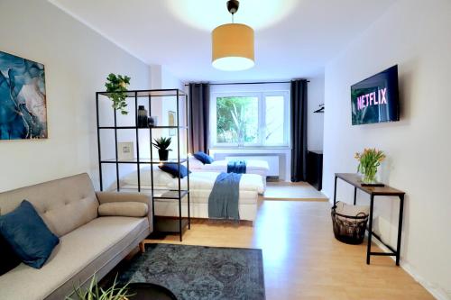 SAPPHIRE APARTMENT: FREE PARKING + NETFLIX + BATHTUB