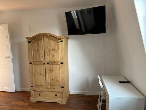 Sceaux :Appartement 2e étage Milieu
