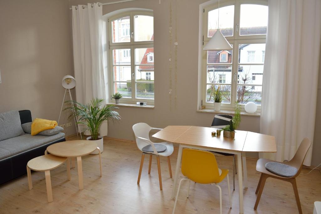 Appartement Schleusenwärter \ Tribseer Damm 36 18437 Stralsund