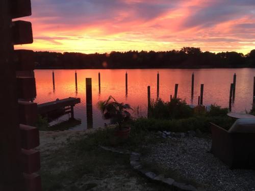 Schöne 3Zimmer Ferienwohnung direkt am Baalensee