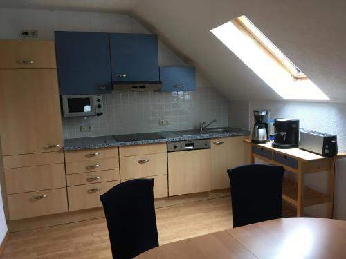 Schöne Ferienwohnung in Carlsfeld Erzgebirge bis 6 Personen - Wintersport-Wandern-Radfahren-Erholung
