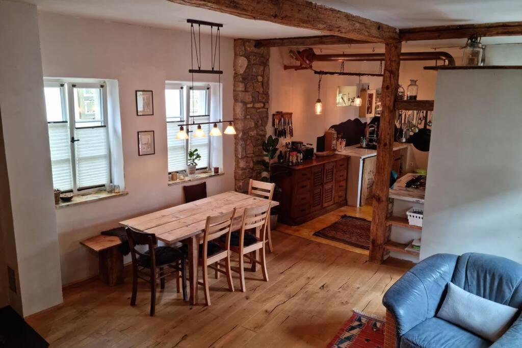 Appartement Schöne Ferienwohnung mit Kamin 17 Eberhardstraße 67435 Neustadt an der Weinstraße