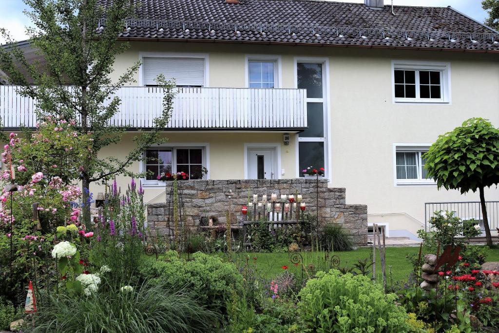 Schöne Ferienwohnung vor den Toren Pullman Citys 94529 Aicha vorm Wald