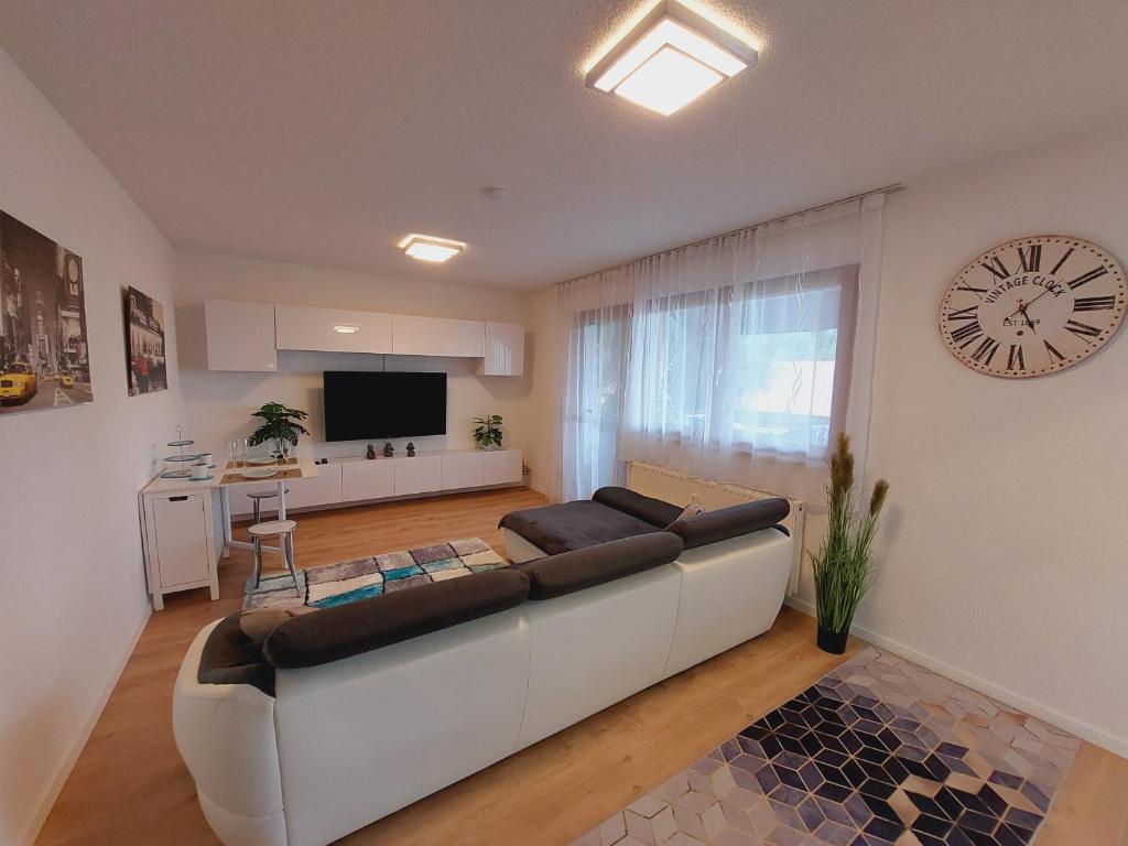 Appartement Schöne, moderne 2 Zimmer mit toller Aussicht 23 Laufbachstraße 77886 Lauf