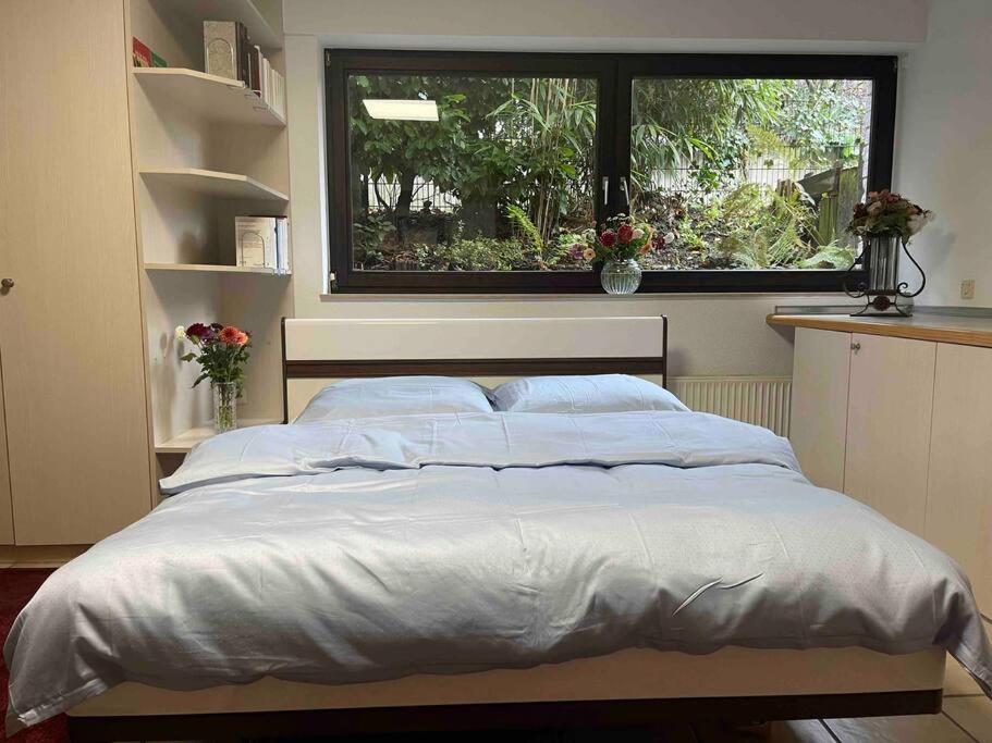 Schöne ruhige Wohnung (42qm) in Messenähe! Rahmer Straße 28c, 40489 Düsseldorf