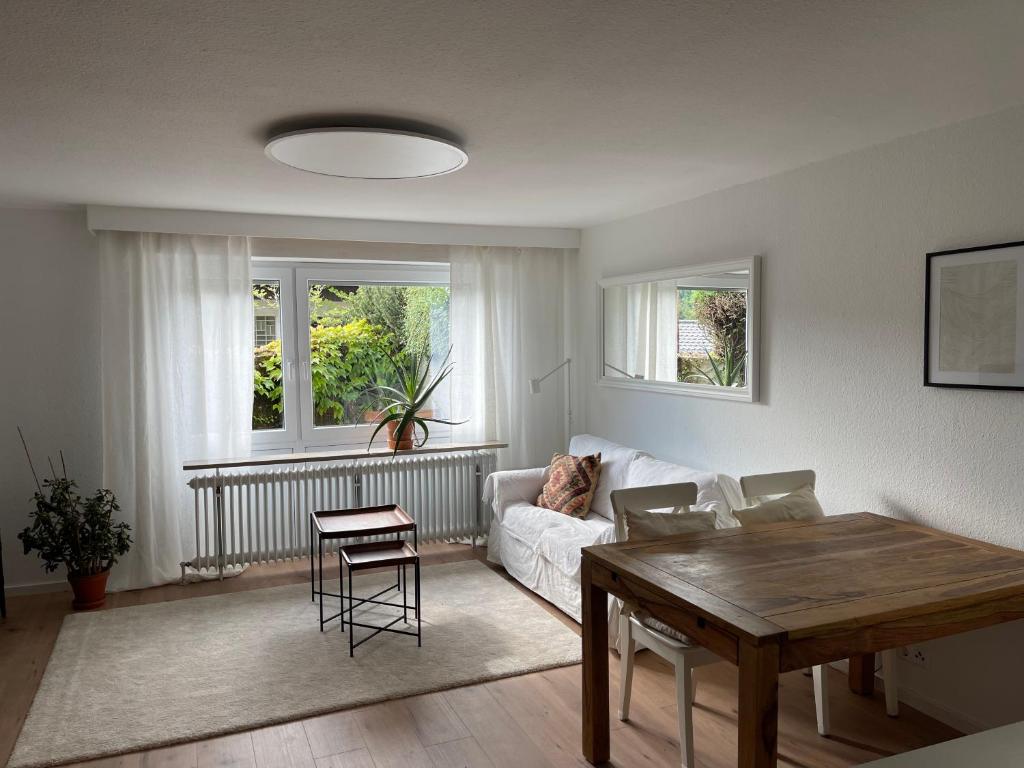 Appartement Schöne Wohnung direkt am Naturpark 39 Ludwigstraße 70771 Leinfelden-Echterdingen
