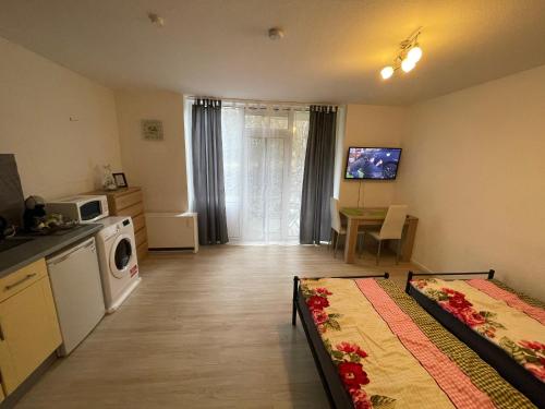 Schönes Appartement+Wifi, DolceGusto+TV, nahe Uni