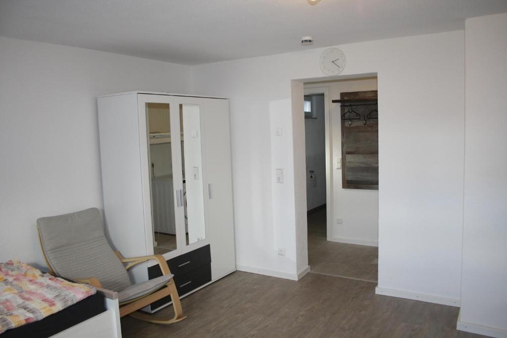 Schönes Zimmer mit Bad für Reisende 28 Eglerstraße, 79730 Murg