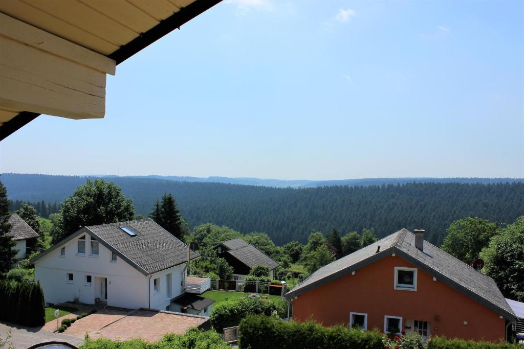 Appartement Schwarzwald Ferienwohnung Stefan *Idyllische Lage *Sauna *Luftkurort *Wanderwege 21 Sonnenrain 72290 Loßburg