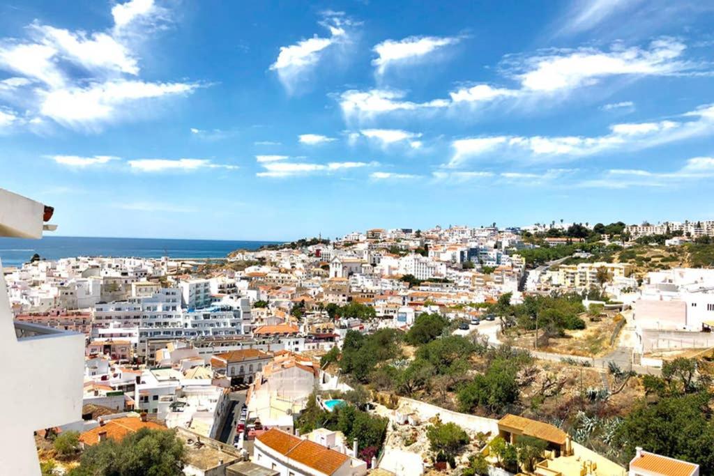 Sea view and old town l close center and beach Rua Fernão de Magalhães Rua Fernão Magalhães, lote 9, 8200-129 Albufeira