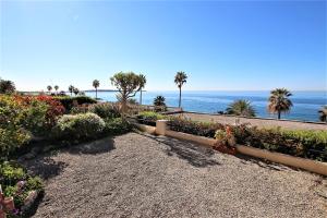 Sea View Apartment