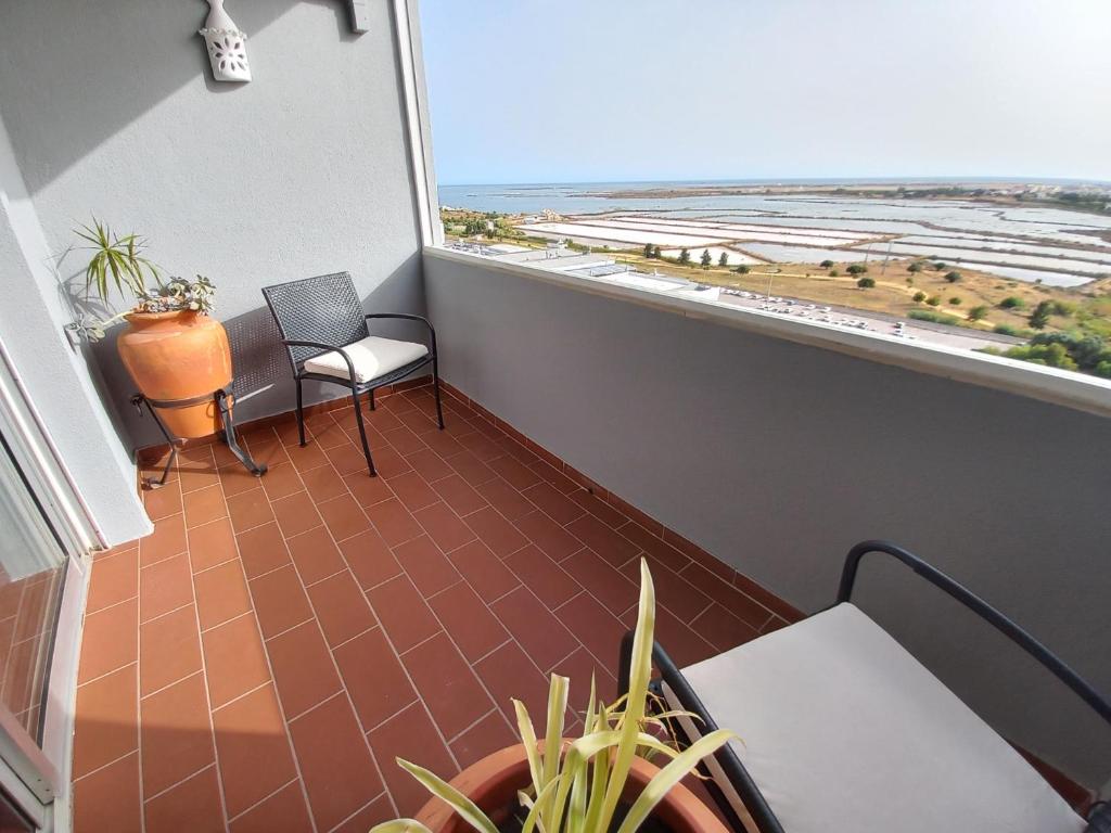 Sea View Apartment Avenida Dr. Gordinho Moreira Lote 6 - Edifício Oásis, 8005-516 Faro