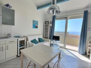 Appartement Sea view apartment in the center of Valras-Plage for 4 people 24 Boulevard Saint-Saëns 34350 Valras-Plage Languedoc-Roussillon