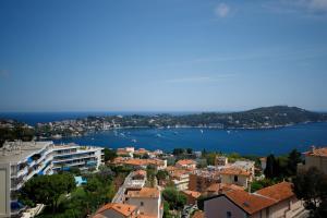 Sea View Park Swimming Pool & Tennis 2 Bdrs