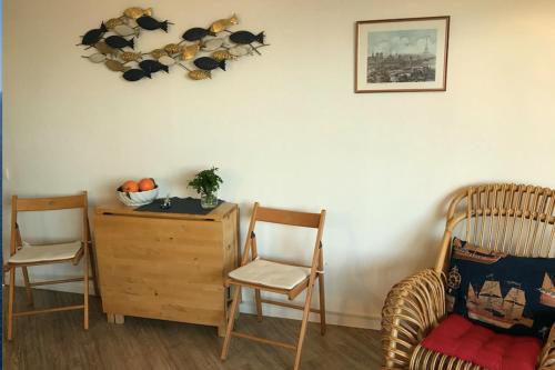 Sea View With 2 Balcons 2 Min From Sandy Beach