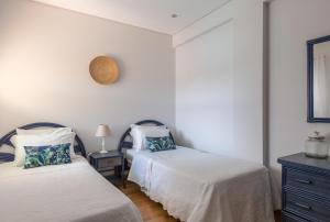 SeaShell Apartment