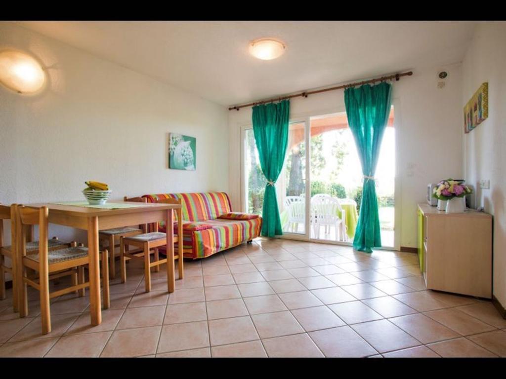 Appartement Seaside apartment with 3 bedrooms 2 bathrooms sofa bed in the living room Route de la Mer 20240 Ghisonaccia