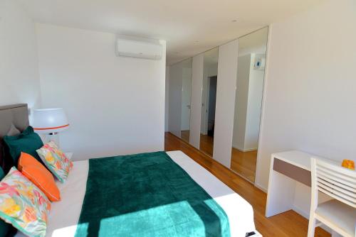 Sec XXI 12 - 3 Bed Flat