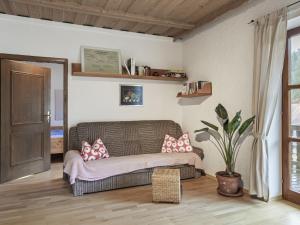 Secluded Apartment in Sch nsee with Balcony