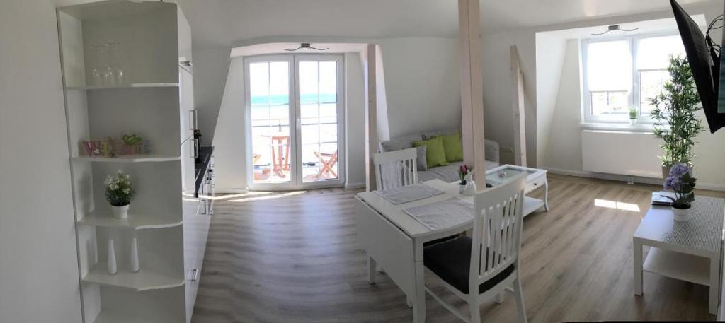 Appartement Seeblick 2 Strandpromenade 22 23747 Dahme