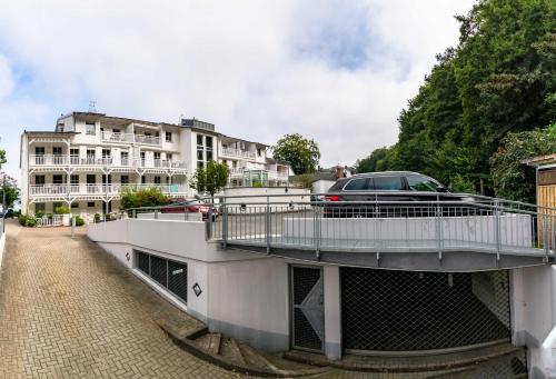 Seeschloss App 14 direkt an der St