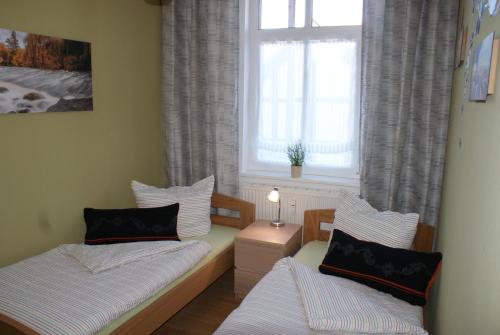 Seestern am Hafen mit Balkon - ABC139