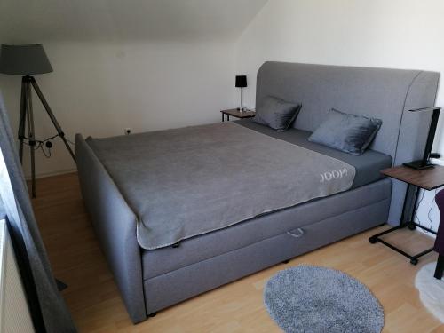 Seewald Viktoria - 2getrennte Schlafzimmer-2xBoxspringbett-5Pers & Bodenseewein & Waldsicht