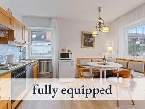 Sehr große Ferienwohnung in bester Lage mit großer Sonnenterrasse l Innenstadtnähe l 1 Minute zum Bahnhof l Große Küche l TV l Extra-WC l Free-WLAN l Willkommen im Hallo!-Apartment 5