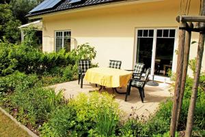 Appartement sehr schoene Ferienwohnung in Pose Am Park 3 18574 Poseritz Mecklembourg-Poméranie