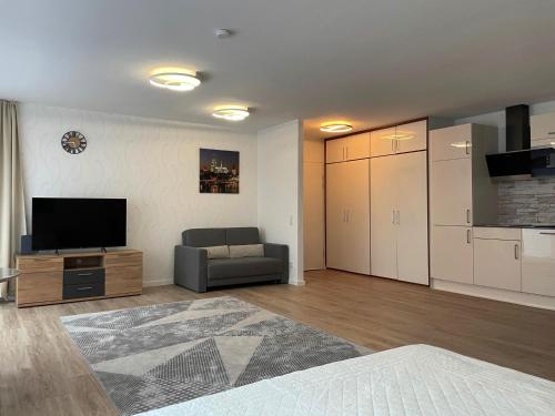 Sehr zentral, geräumiges, helles Studio-Apartment