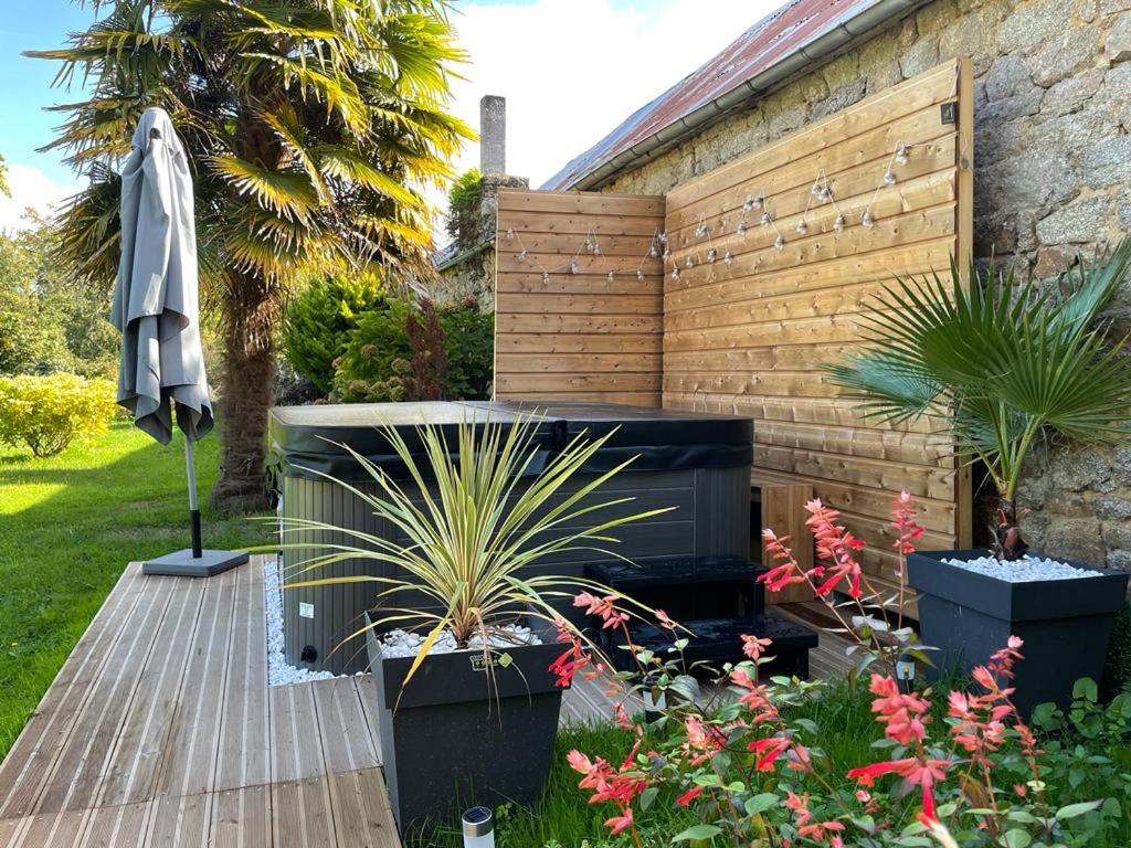 SEIGNOSSE PLAGES: Beau Studio équipé avec terrasse face aux dunes 40510 Seignosse