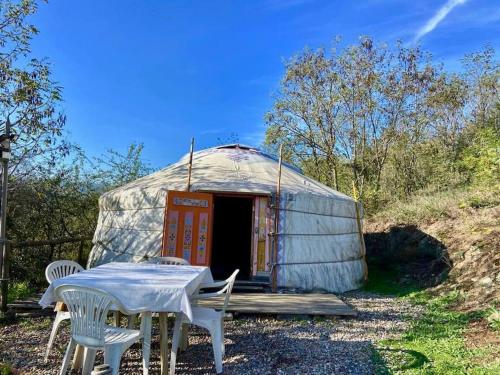 Séjour en yourte mongole dans la Loire