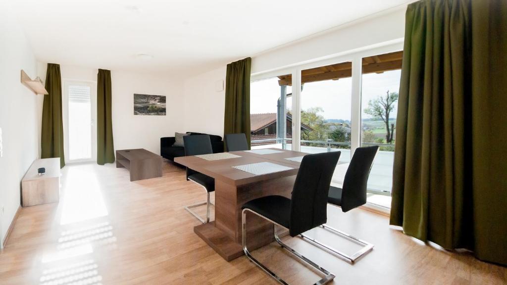 Appartement SEPPS IN Flurweg 3a 85395 Billingsdorf