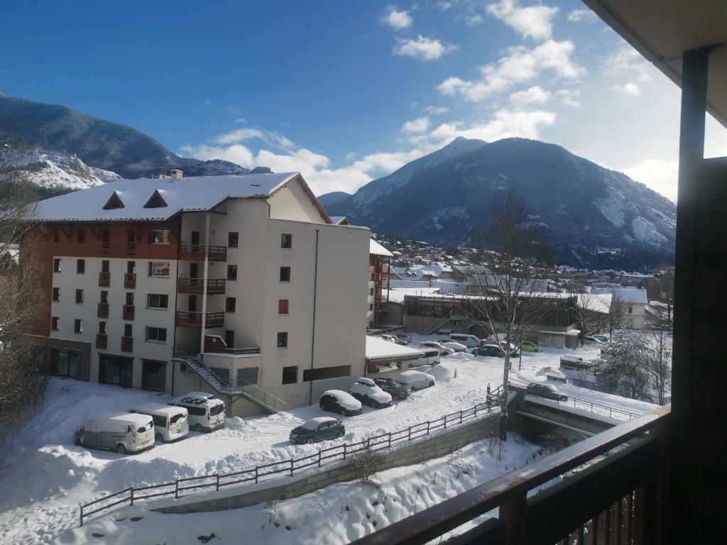 Appartement Serre Chevalier Briançon 411 (4è étage) 5 Avenue Maurice Petsche 05100 Briançon