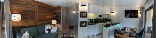 Serre Chevalier Chantemerle T2 + coin montagne en RDC pour 6 personnes