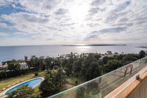 Appartement SERRENDY A little slice of Heaven in a 13-hectare park estate PANORAMI 69 avenue du Roi Albert 1er 06400 Cannes Provence-Alpes-Côte d\'Azur