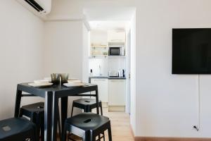 SERRENDY NOUVEAU ! 2 pièces rénové en plein centre de Cannes !