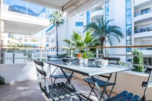 SERRENDY Résidence avec piscine à deux pas des plages Palm Beach