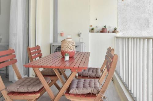 SERRENDY Stylish apartment in the heart of Cannes with terrace!