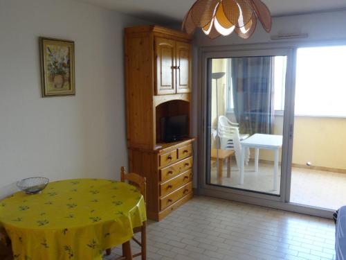 Appartement Sète, 2 pièces, 4 personnes - FR-1-472-110 Sète france