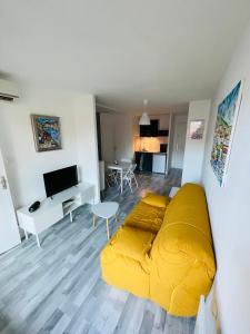 Sète T2 refait à neuf proximité immédiate du centre