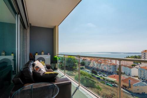 Setúbal Panoramic Sky