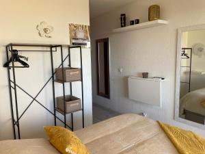 SHOWTIME NATURISTE PORT NATURE 6 parking privé clim ascenseur vue mer