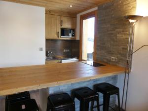 Simplistic Apartment in M ribel with Mountain Views