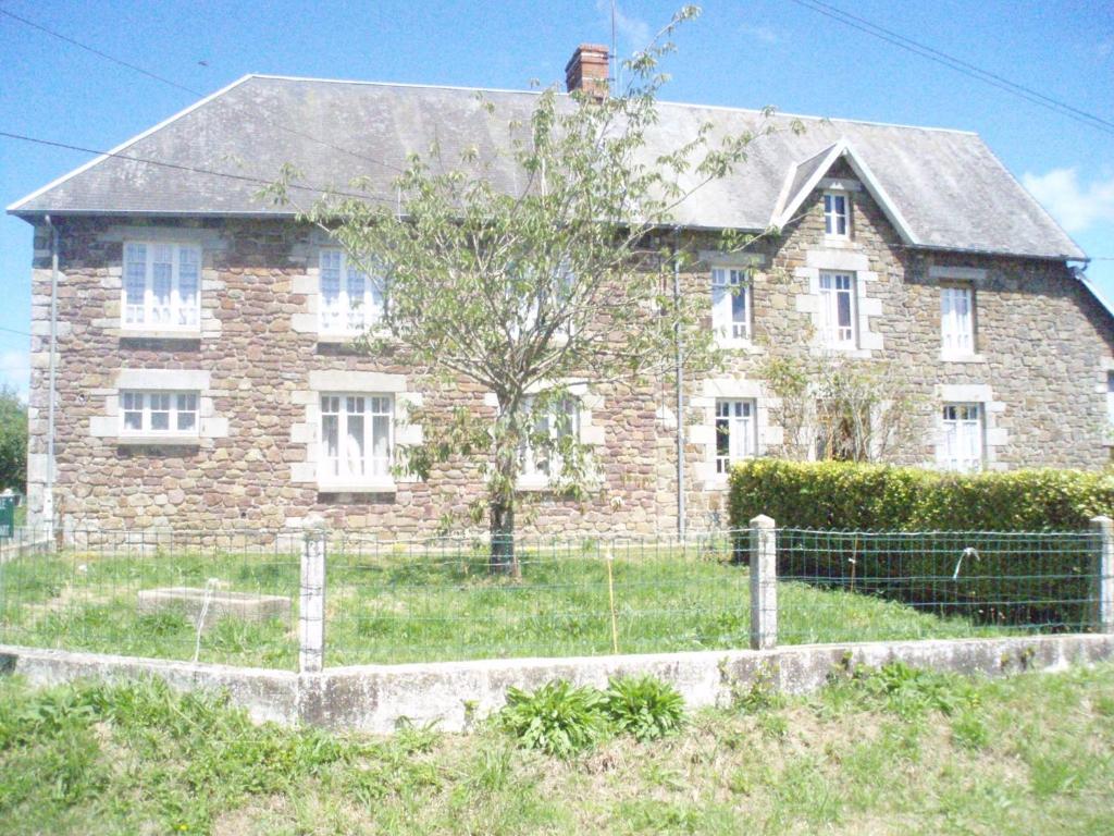 Single-Apartment bis 2 Personen, 27qm in Schleusingen, WLAN, Parkplatz 98553 Schleusingen