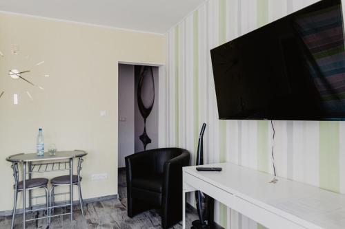SK Apartments - Green
