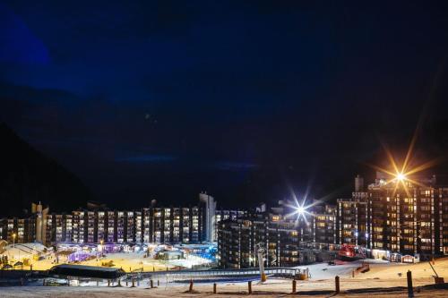 Skissim Classic - Résidence Les Glaciers by Travelski
