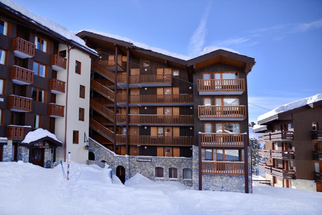 Appartement Skissim Classic - Résidence Turquoise by Travelski Dans la galerie commerciale, au dessus du restaurant La Godille 73210 Mâcot La Plagne