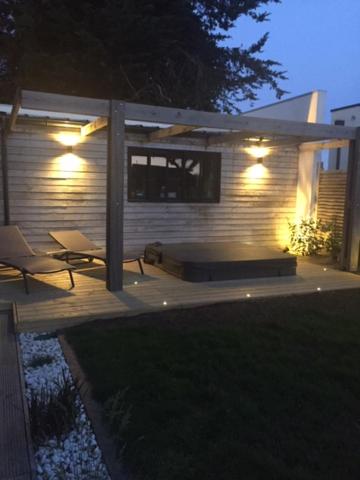 Skissim Premium - Les Chalets de l'Adonis 4 stars