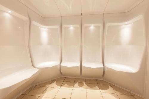 Skissim Premium - Les Chalets de l'Adonis 4 stars